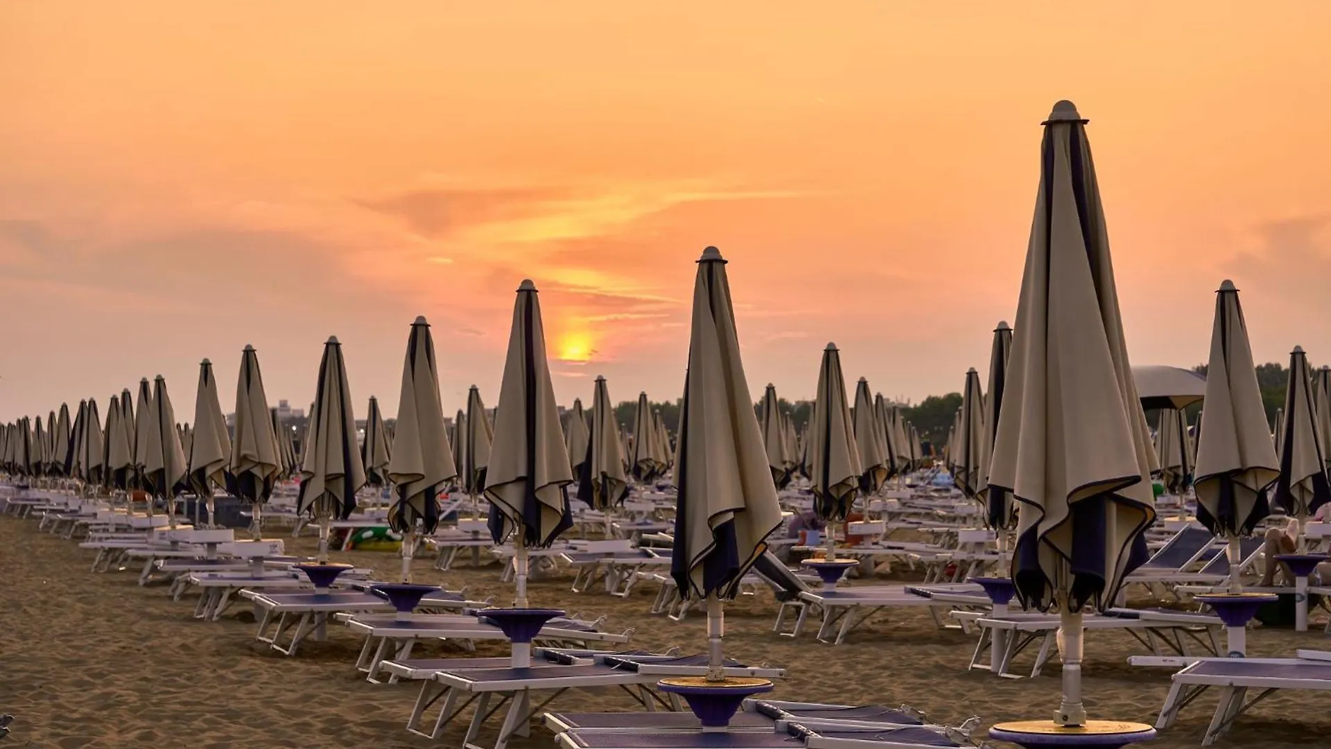 Apartment Discover Your Seaside Escape In Bibione Italy